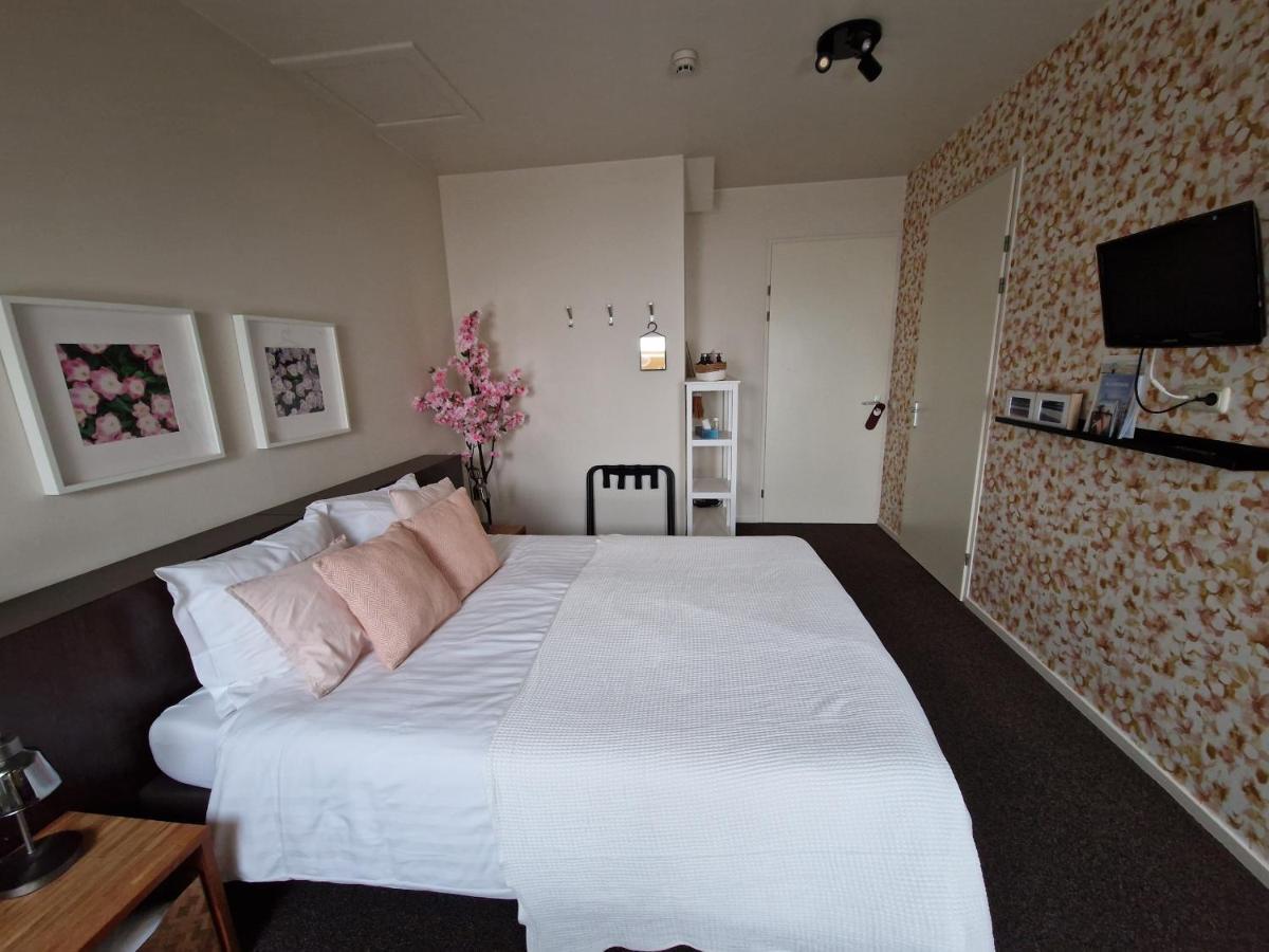 Boutique Hotel De Raetskamer Noordwijkerhout Bagian luar foto